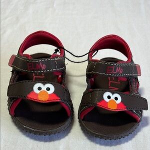 NWOT Elmo Kids Sandals, size 1 baby